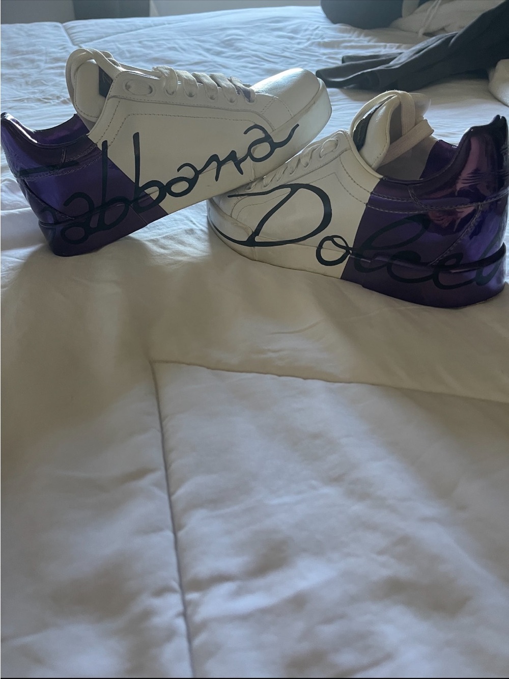Dolce & Gabbana White Sneakers with Metallic Purple Heel and Black Script